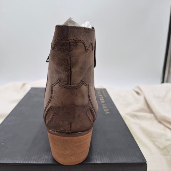 NEW Very Volatile Women Drexel leather Ankle Boot western-inspired bootie sz 9.5 - Picture 4 of 9